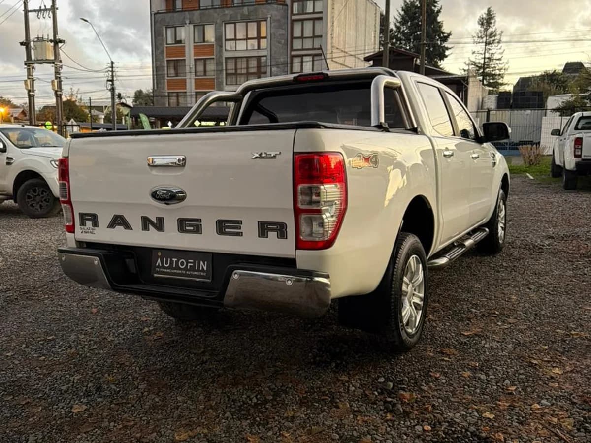 FORD RANGER XLT 4X4 3.2 AUT 2020 - Imagen 3