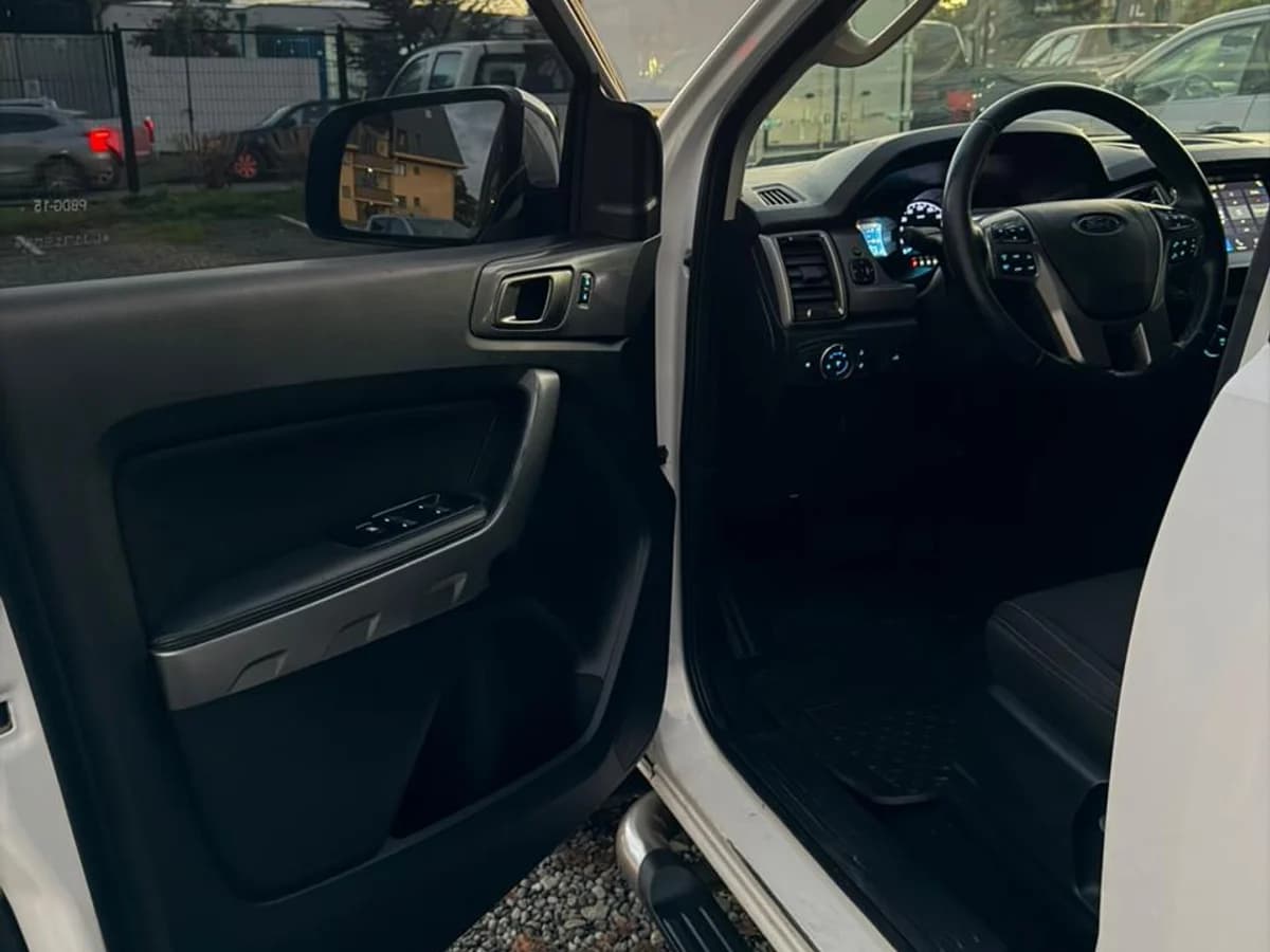 FORD RANGER XLT 4X4 3.2 AUT 2020 - Imagen 6