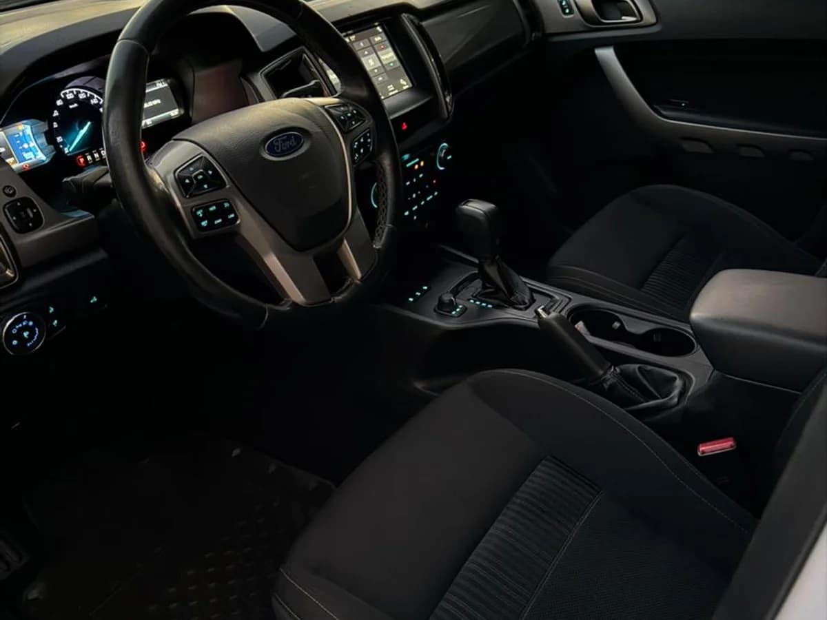 FORD RANGER XLT 4X4 3.2 AUT 2020 - Imagen 14