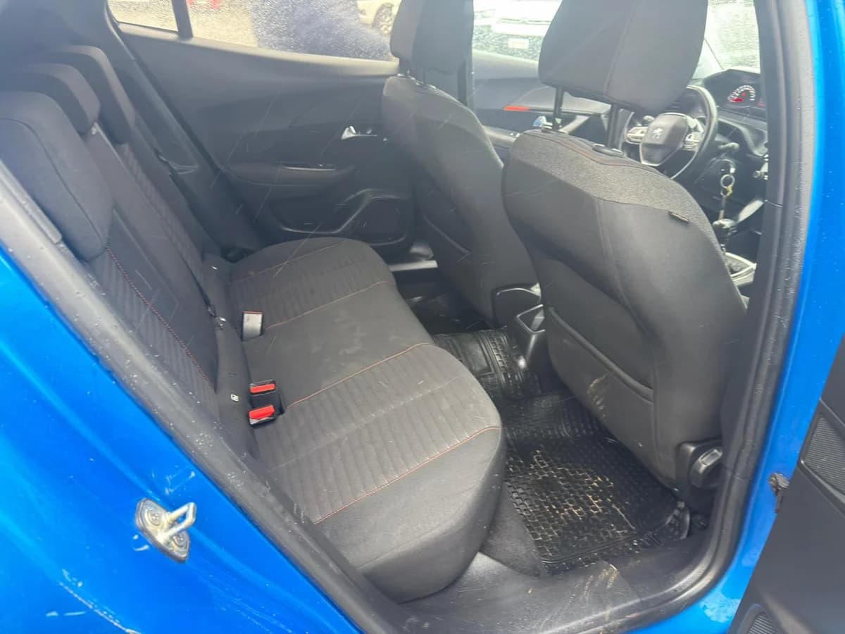 PEUGEOT 2008 DIÉSEL MT. 2021 - Imagen 10