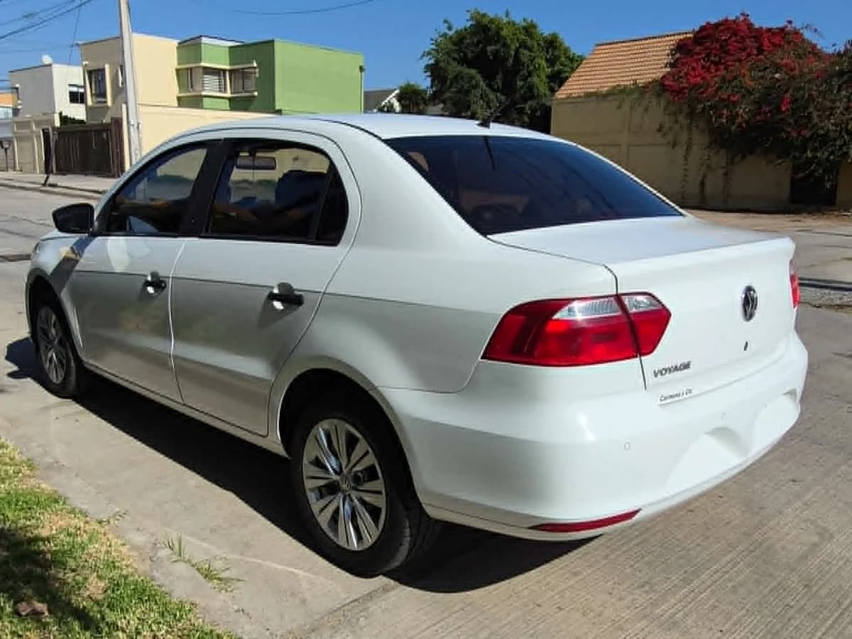 Volkswagen Voyage 1.6 2022 - Imagen 5