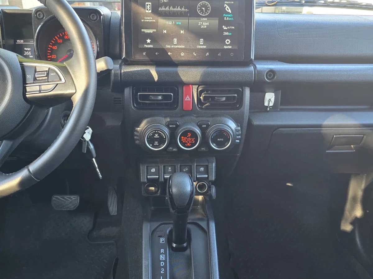 JIMNY 1.5 AT GLX 5P - Imagen 4