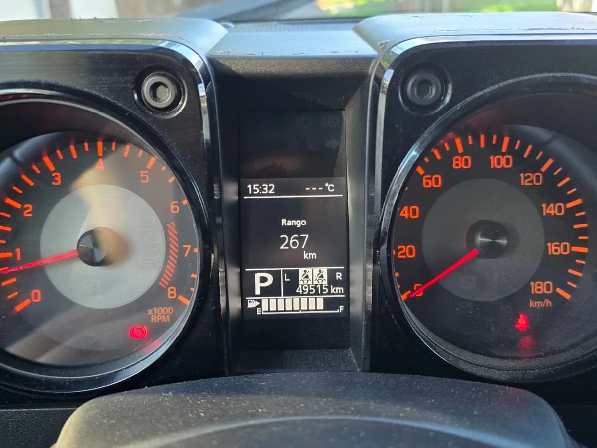 JIMNY 1.5 AT GLX 5P - Imagen 6