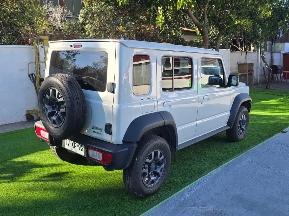 JIMNY 1.5 AT GLX 5P - Imagen 11
