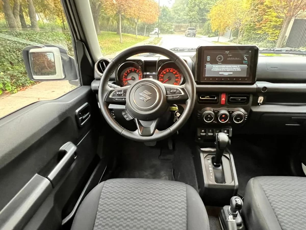 SUZUKI JIMNY AWD 1.5L AT GLX 5P (Pérdida asimilada) - Imagen 14