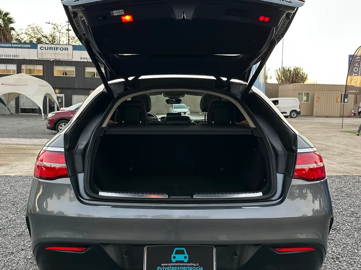 MERCEDES BENZ 350D COUPE SPORT LOOK AMG DIESEL 2018 - Imagen 10