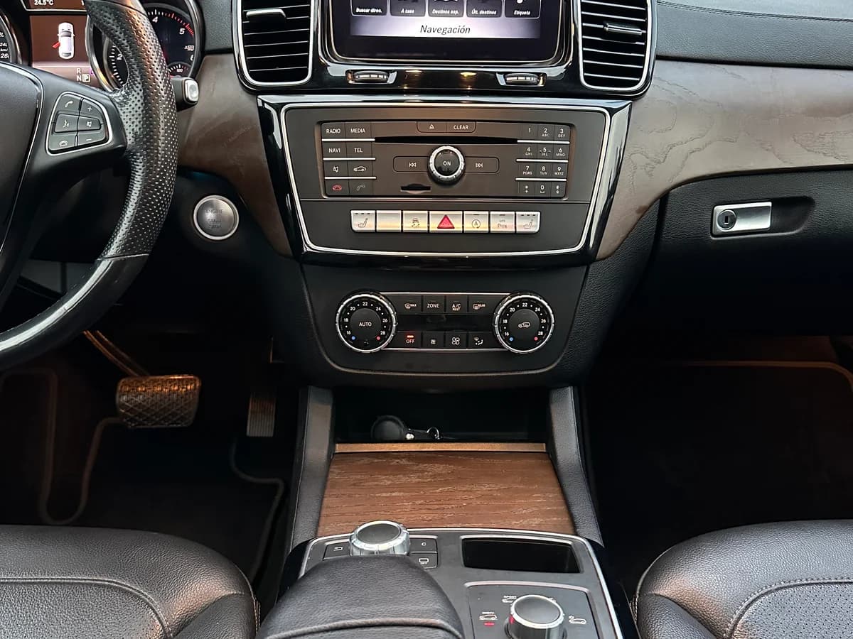 MERCEDES BENZ 350D COUPE SPORT LOOK AMG DIESEL 2018 - Imagen 21