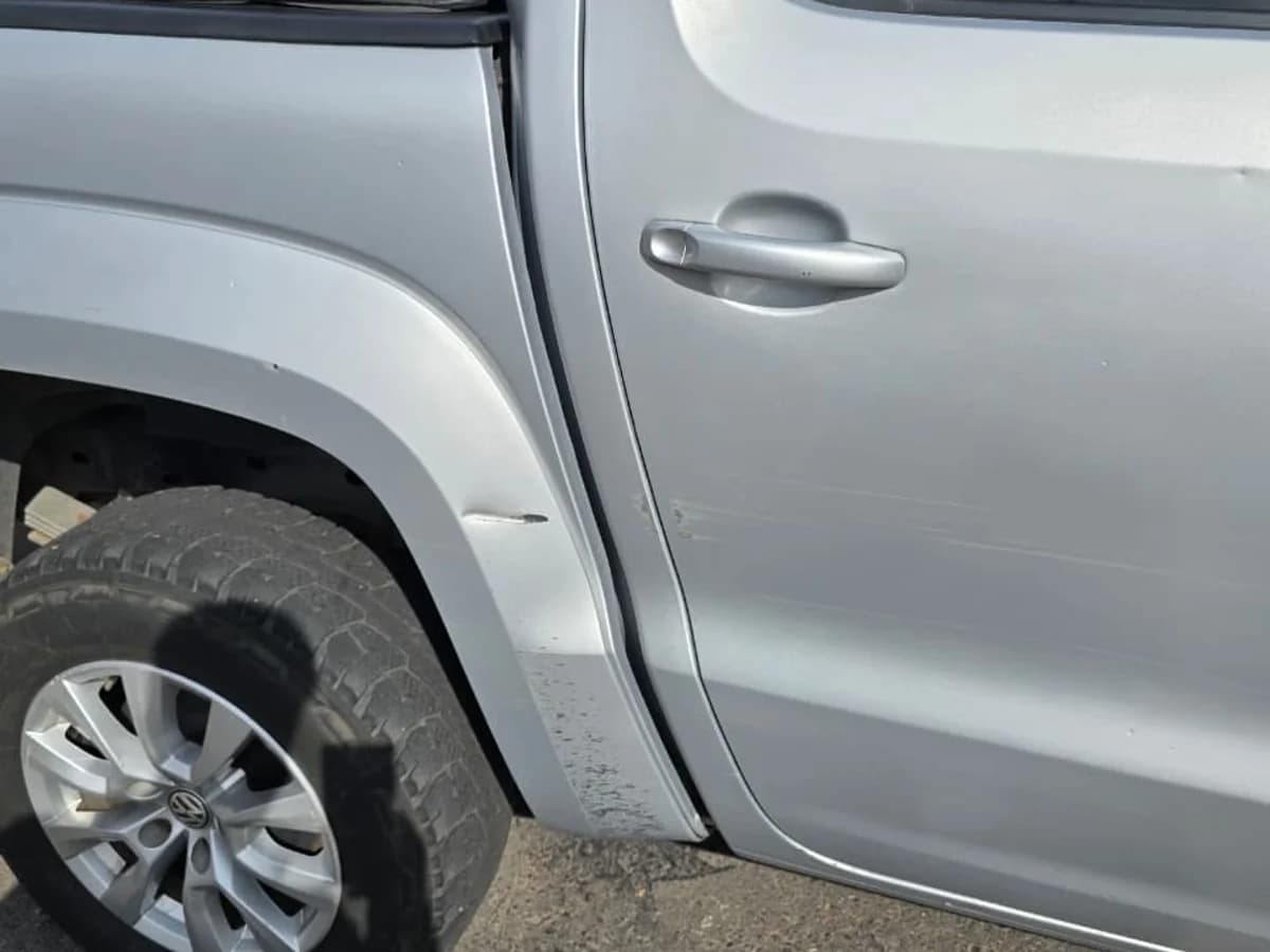 VOLKSWAGEN AMAROK 2.0L TRENDLINE 4X2 MT6 DIESEL - Imagen 13