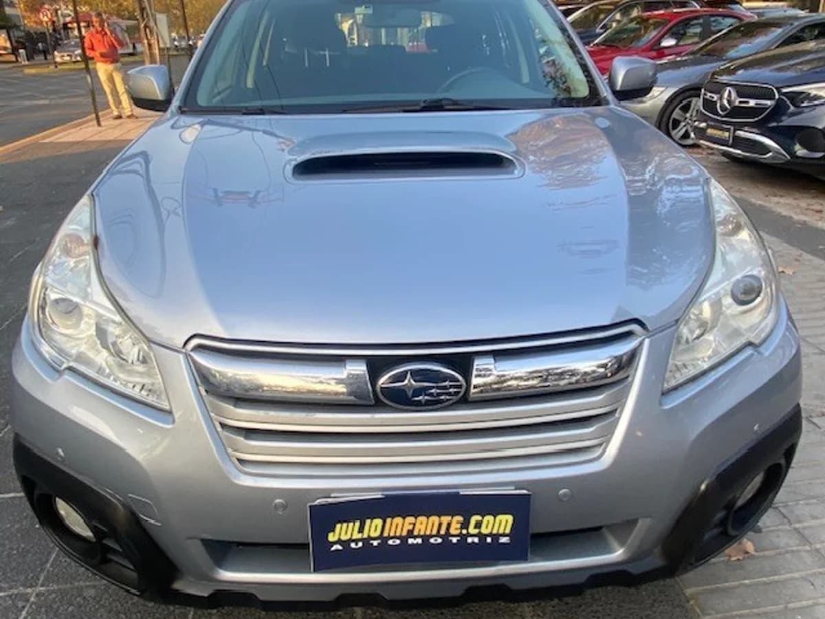 SUBARU OUTBACK XS AWD 2.0 Autom. 2015 - Imagen 3