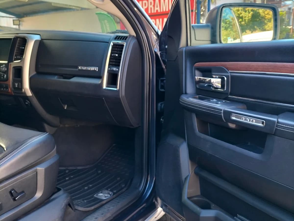 Se vende camioneta Ram - Imagen 11