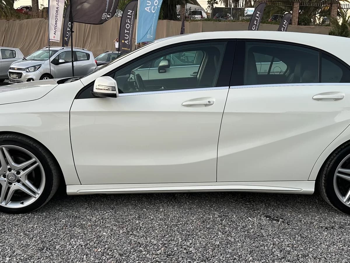 MERCEDES BENZ A200 2.1 CDI DCT AUT LOOK AMG DIESEL 2018 - Imagen 8