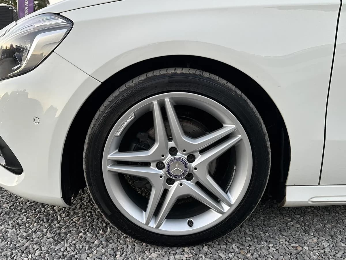 MERCEDES BENZ A200 2.1 CDI DCT AUT LOOK AMG DIESEL 2018 - Imagen 9