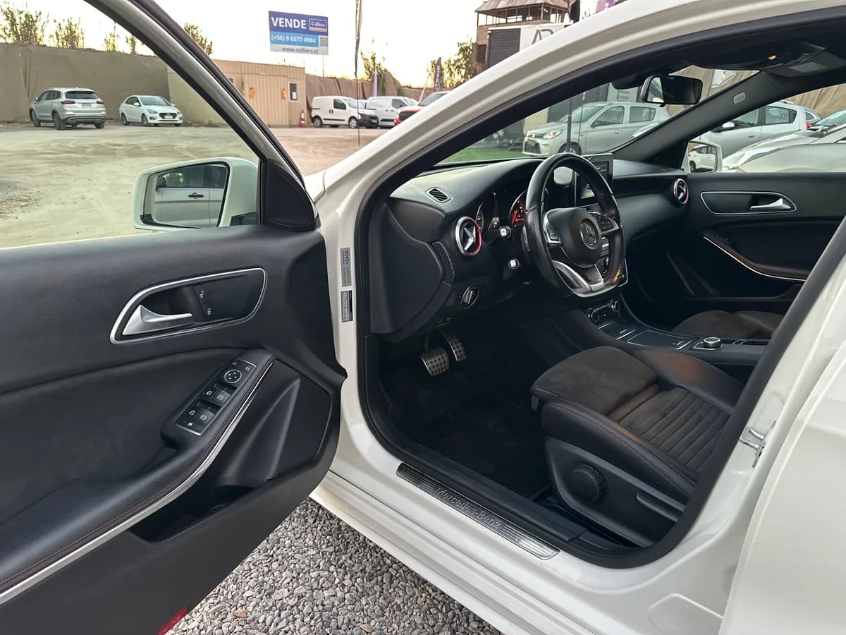 MERCEDES BENZ A200 2.1 CDI DCT AUT LOOK AMG DIESEL 2018 - Imagen 12