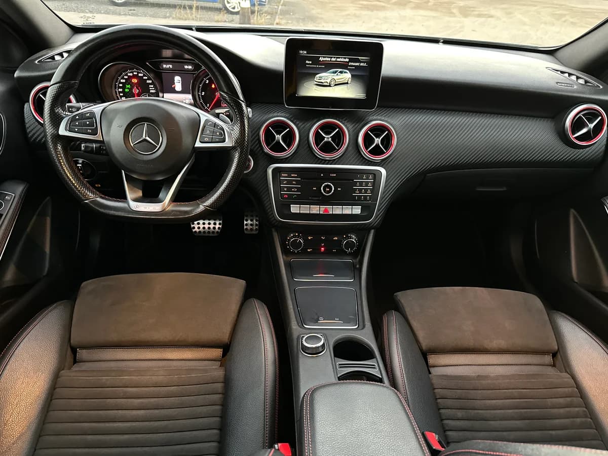 MERCEDES BENZ A200 2.1 CDI DCT AUT LOOK AMG DIESEL 2018 - Imagen 16