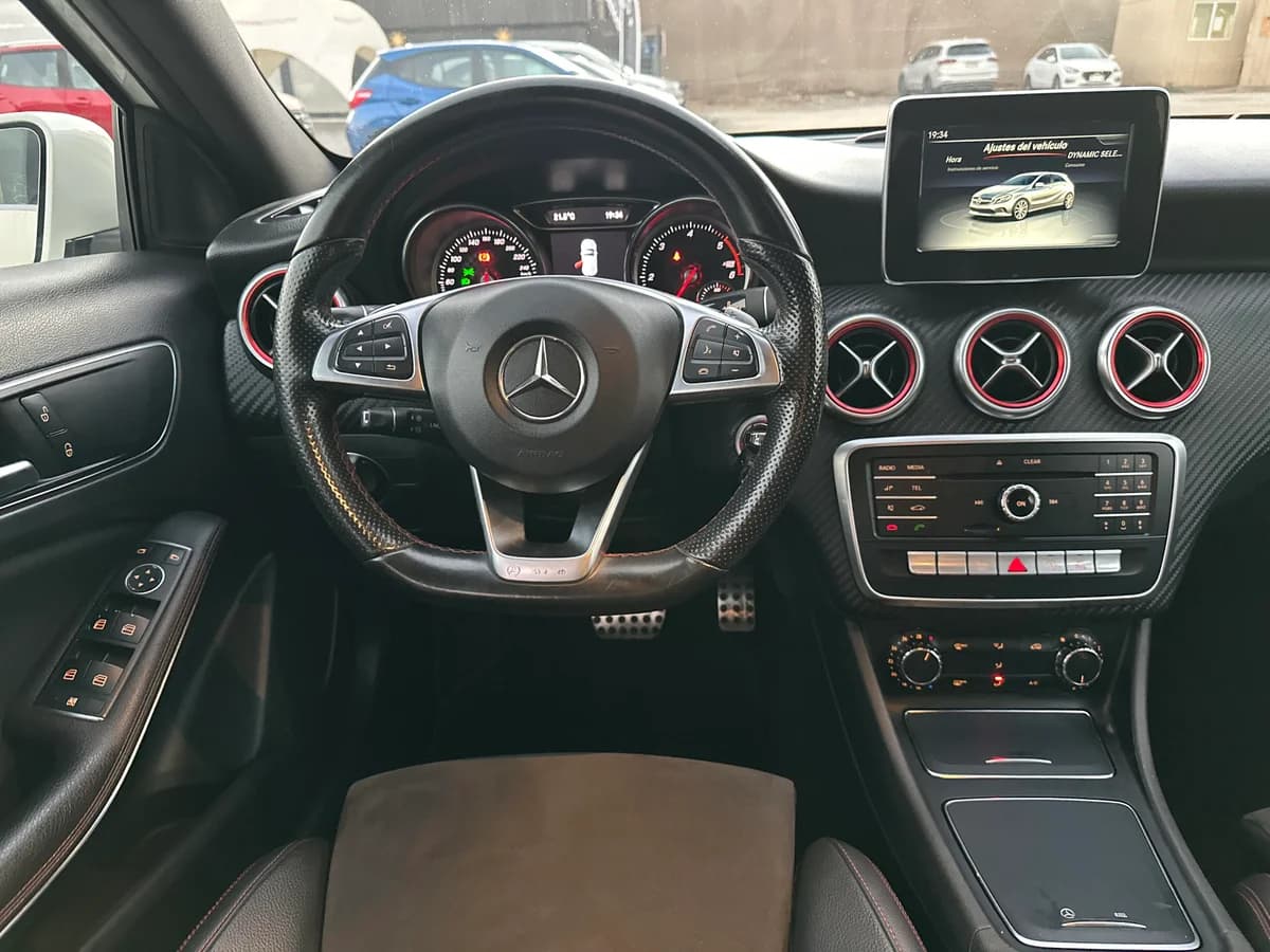 MERCEDES BENZ A200 2.1 CDI DCT AUT LOOK AMG DIESEL 2018 - Imagen 19