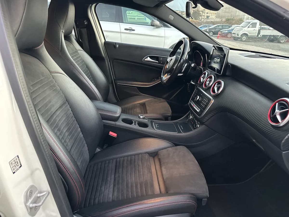 MERCEDES BENZ A200 2.1 CDI DCT AUT LOOK AMG DIESEL 2018 - Imagen 25