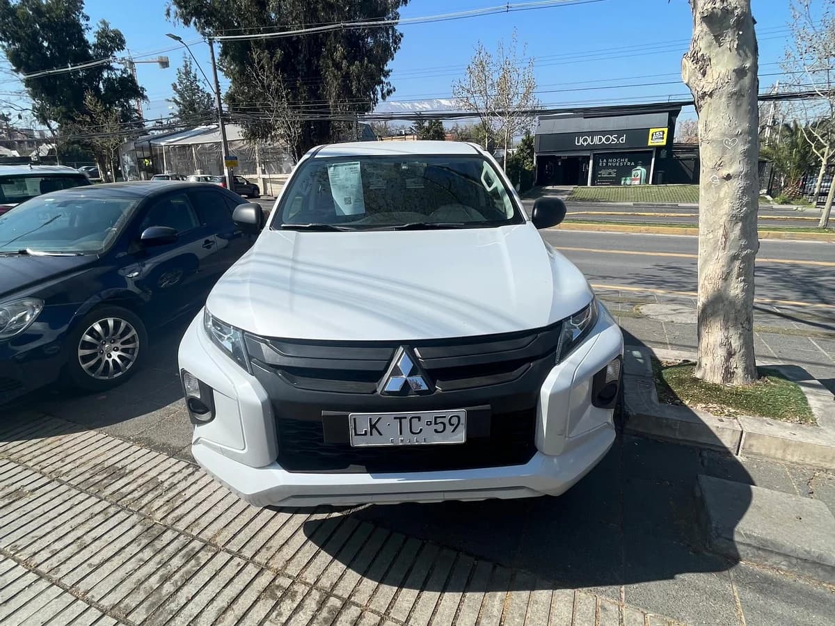 Mitsubishi L200 Work 2019 - Imagen 5