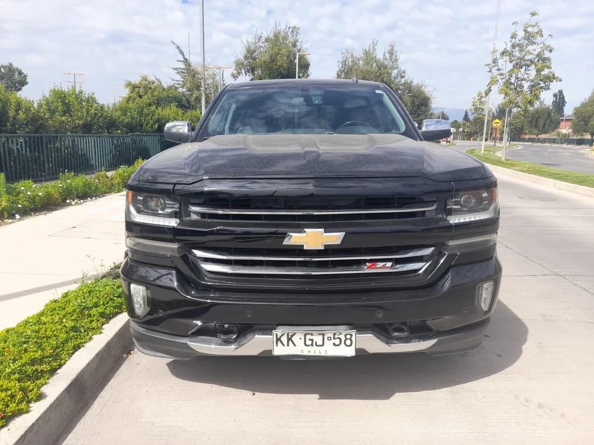 Chevrolet Silverado LTZ Z71 2018 - Imagen 3