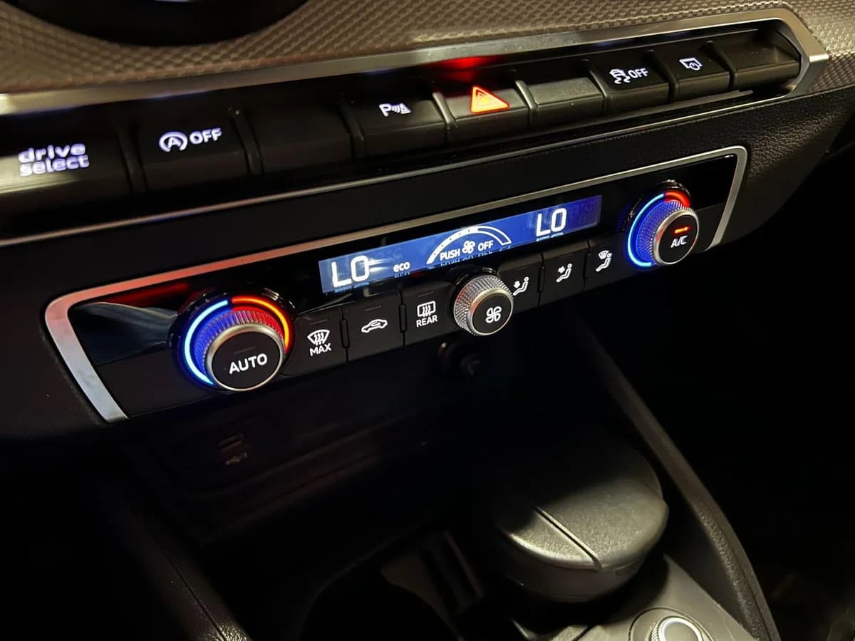 AUDI Q2 35 TFSI 1.4T 2023 - Imagen 16