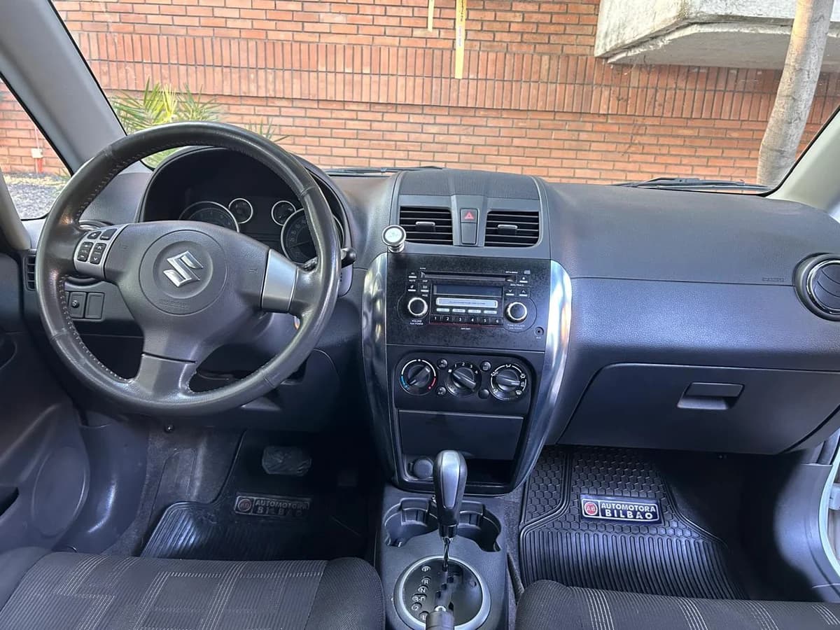 Suzuki SX4 Cross 4x4 AT 2011 - Imagen 5