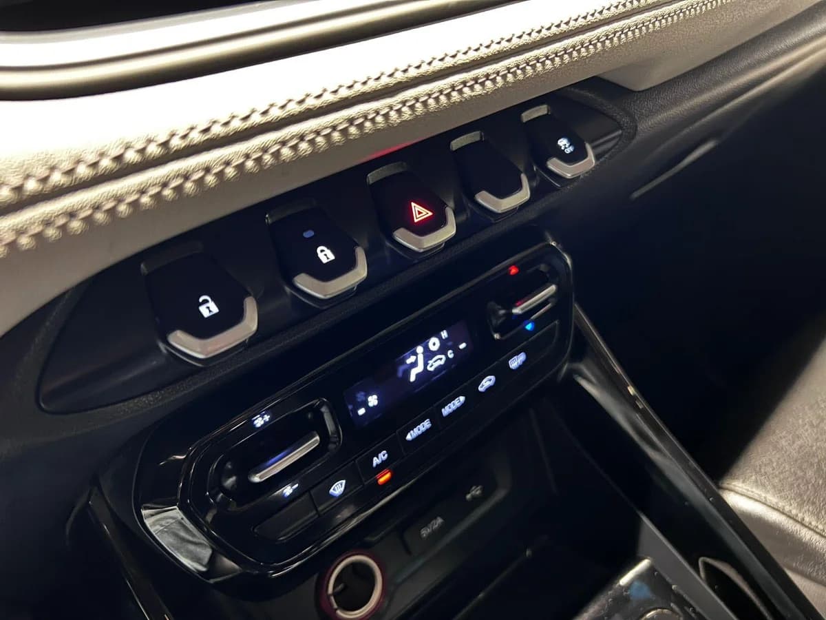 CHEVROLET CAPTIVA 1.5 AT 2022 - Imagen 14
