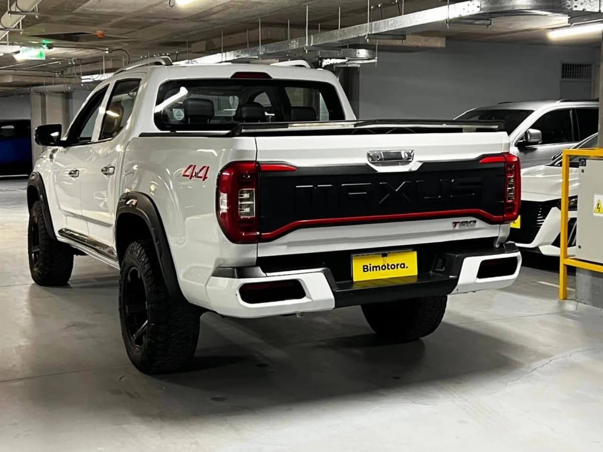 MAXUS T90 2.0 BITURBO 4X4 MT 2023 - Imagen 14