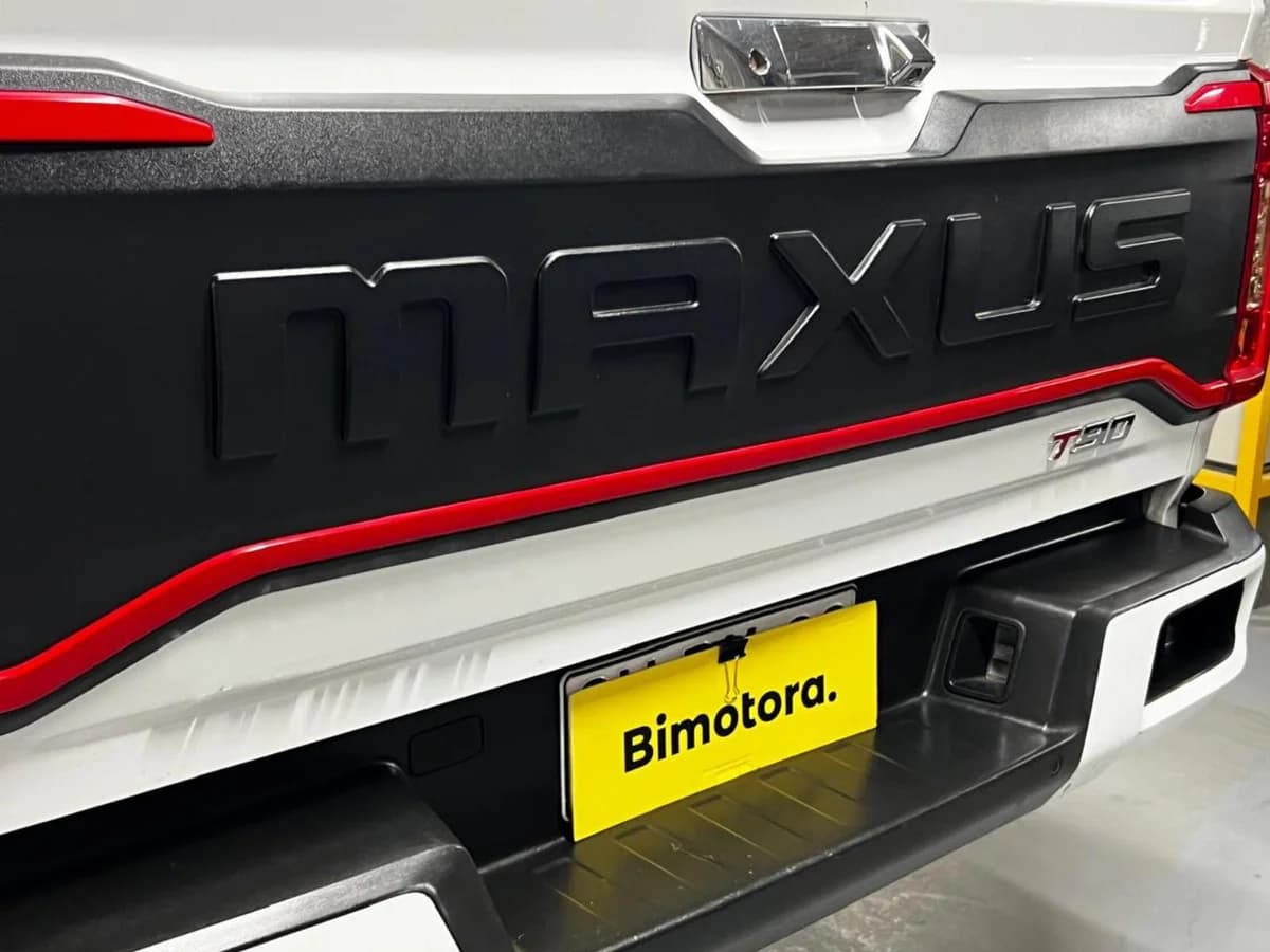 MAXUS T90 2.0 BITURBO 4X4 MT 2023 - Imagen 16