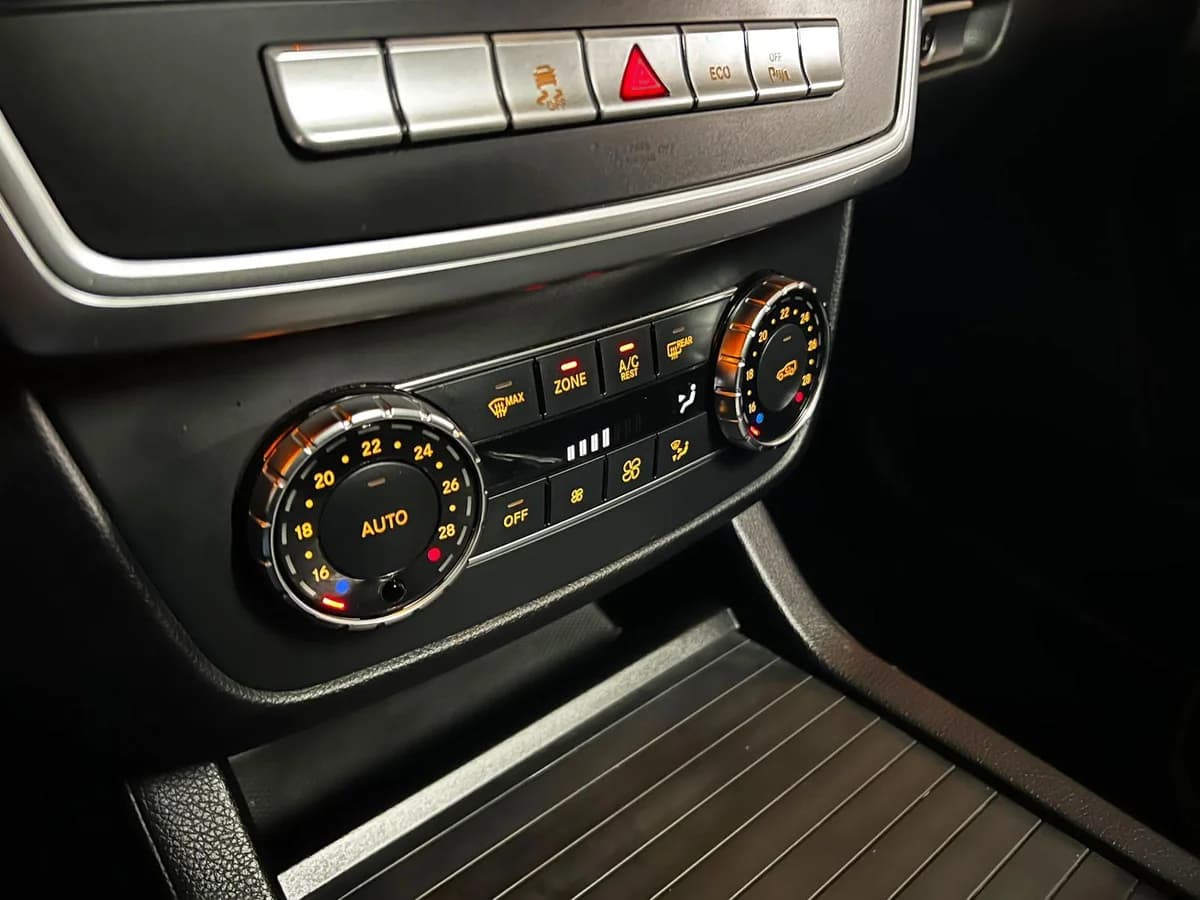 MERCEDES-BENZ ML 350 BLUETEC 4MATIC 2012 - Imagen 9
