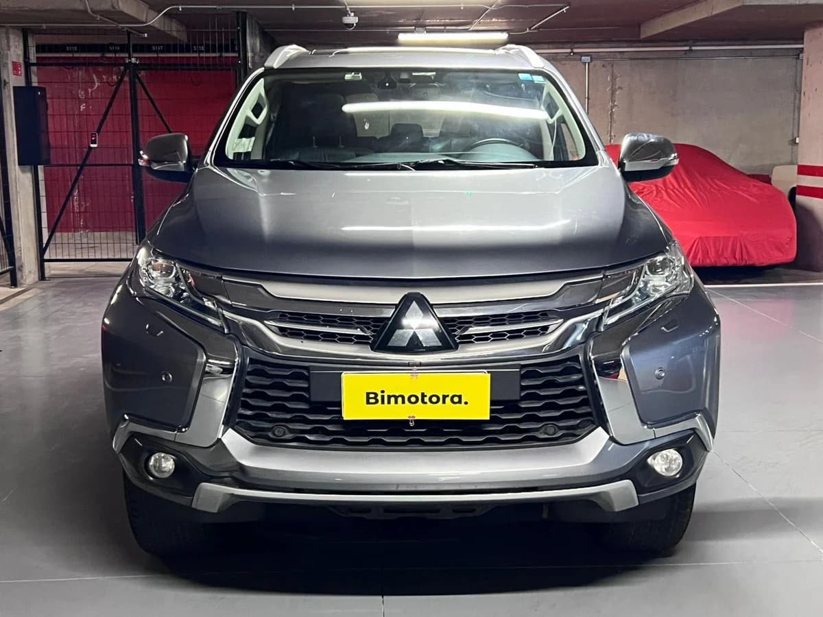 MITSUBISHI MONTERO SPORT 3.0 2018 - Imagen 4