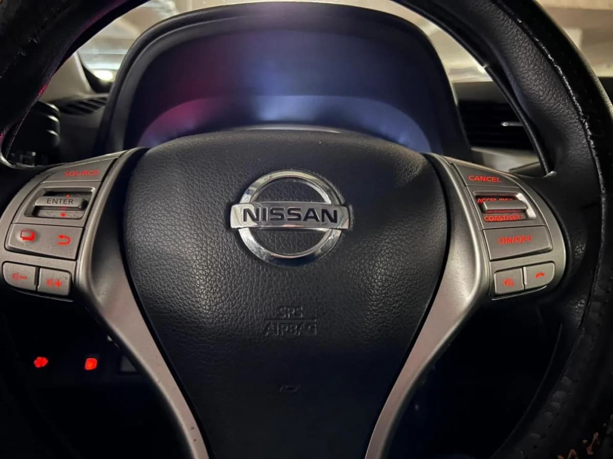 NISSAN NAVARA XE 2.3 MT 2020 - Imagen 1