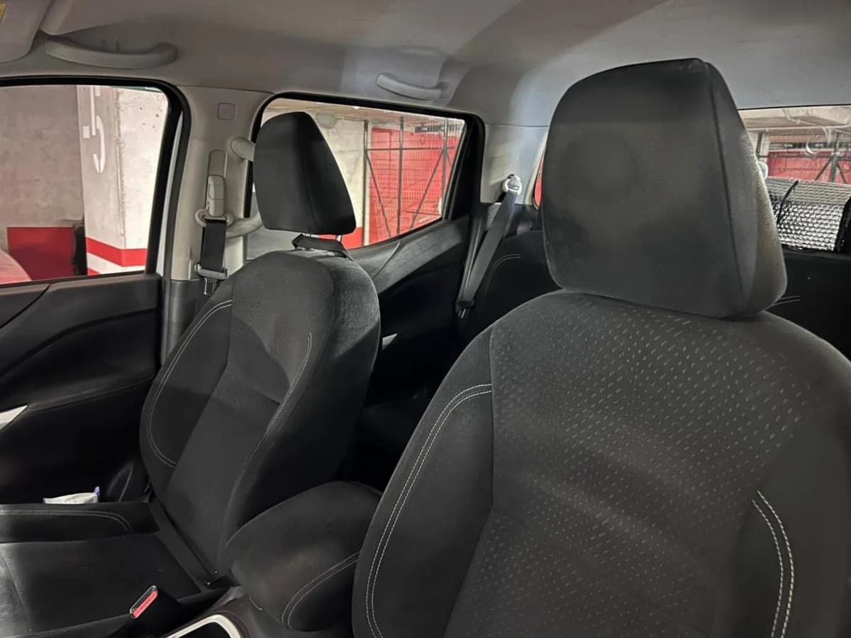 NISSAN NAVARA XE 2.3 MT 2020 - Imagen 12