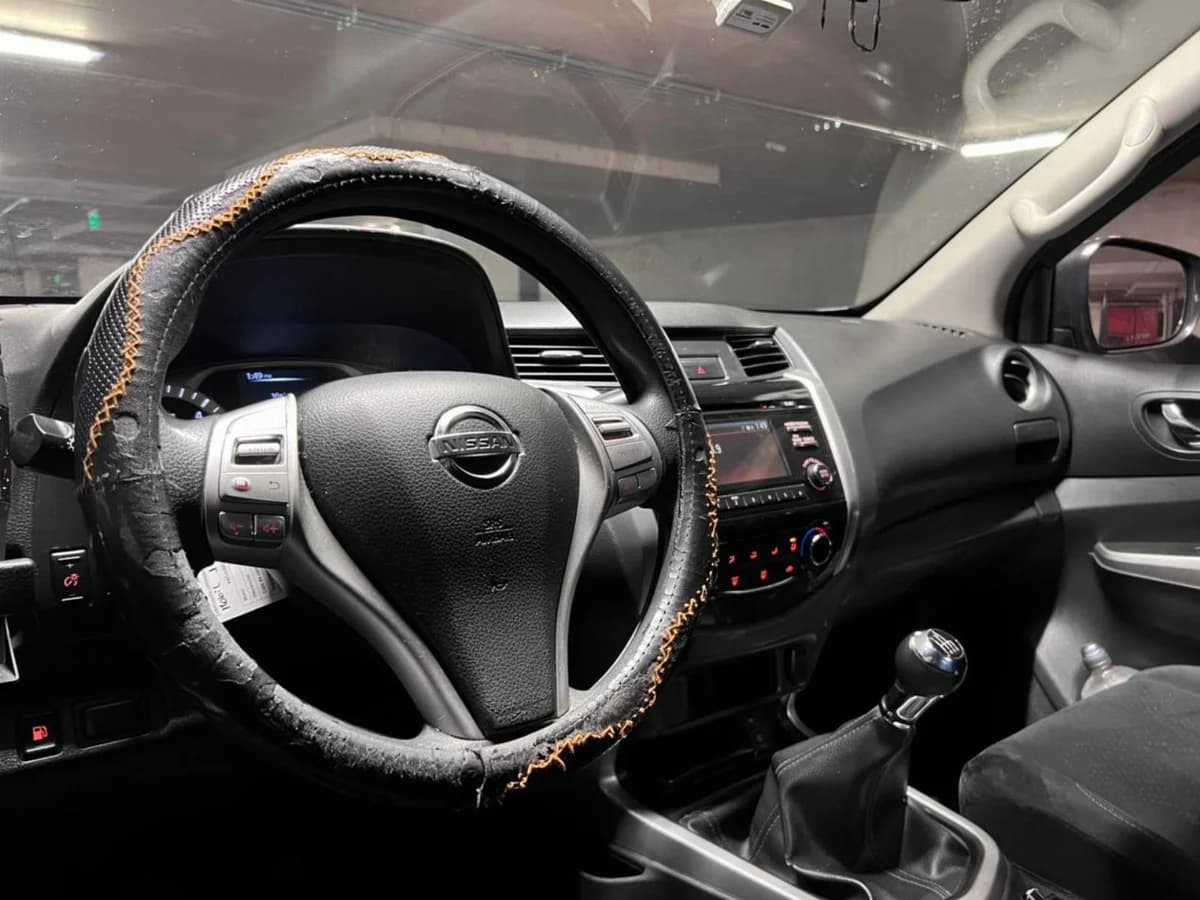 NISSAN NAVARA XE 2.3 MT 2020 - Imagen 16