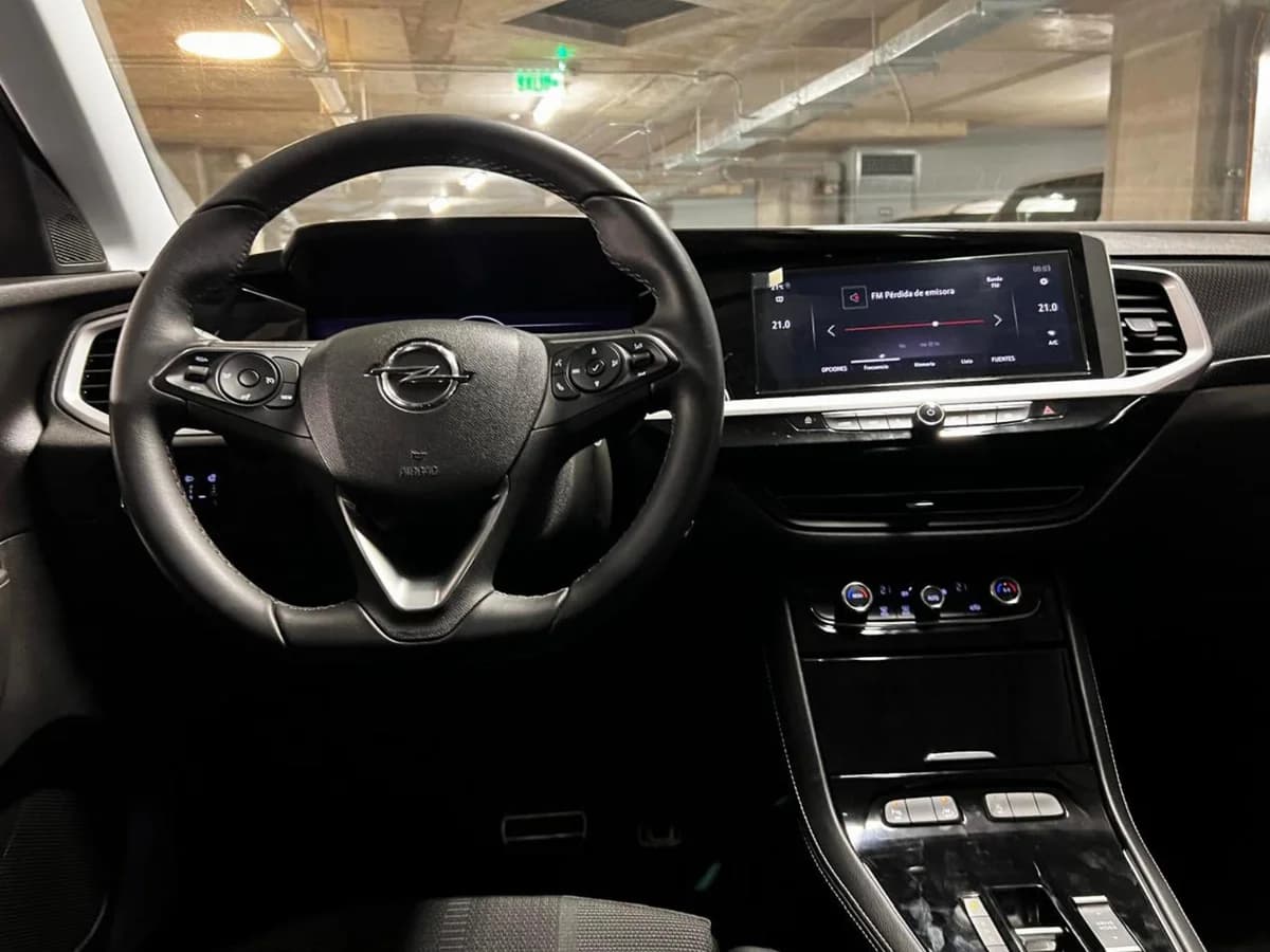OPEL GRANDLAND 1.2 AT 2024 - Imagen 19