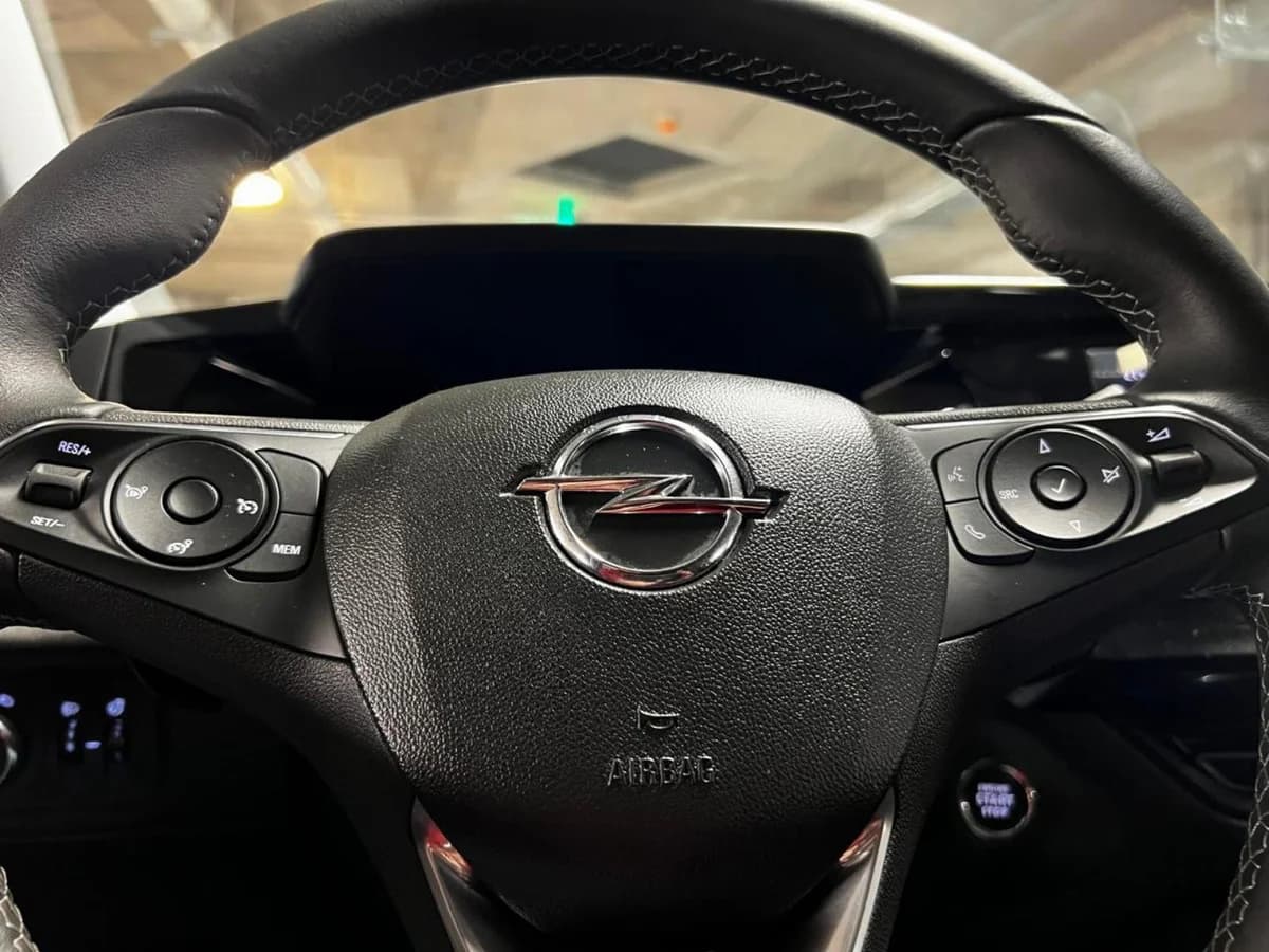OPEL GRANDLAND 1.2 AT 2024 - Imagen 2