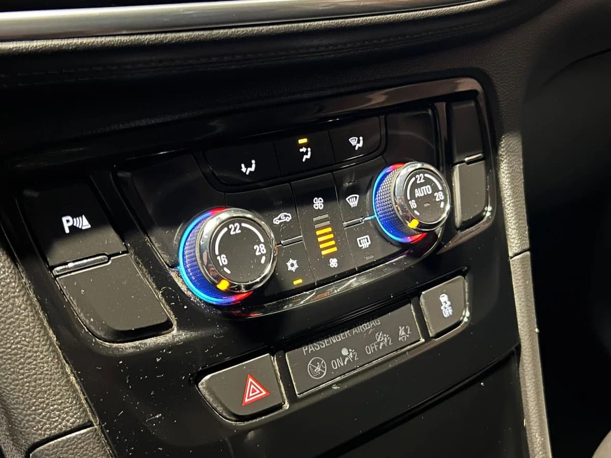 OPEL MOKKA 1.4 AT 2018 - Imagen 11
