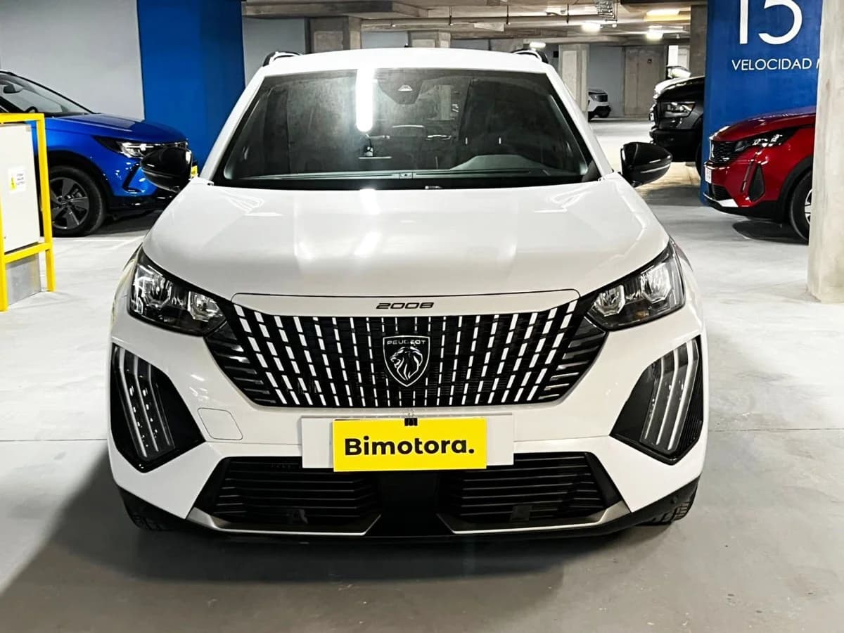 PEUGEOT 2008 1.2 AT 2025 - Imagen 3