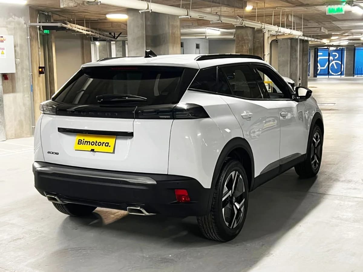 PEUGEOT 2008 1.2 AT 2025 - Imagen 7
