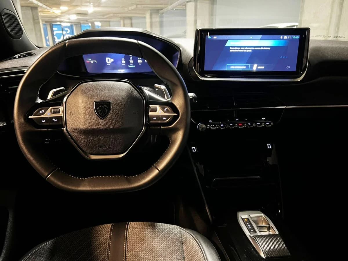 PEUGEOT 2008 1.2 AT 2025 - Imagen 19