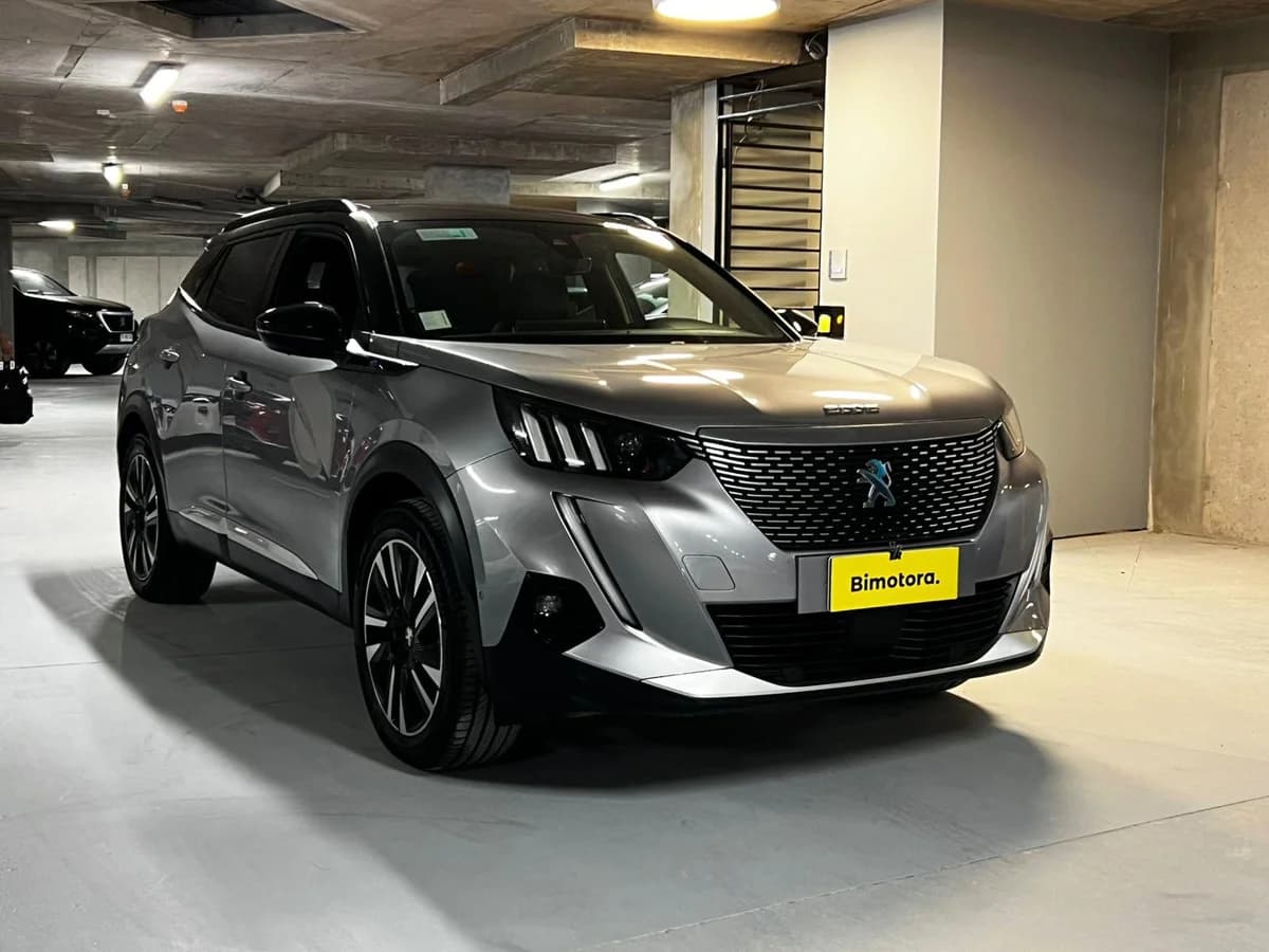 PEUGEOT 2008 GT 2022 - Imagen 4