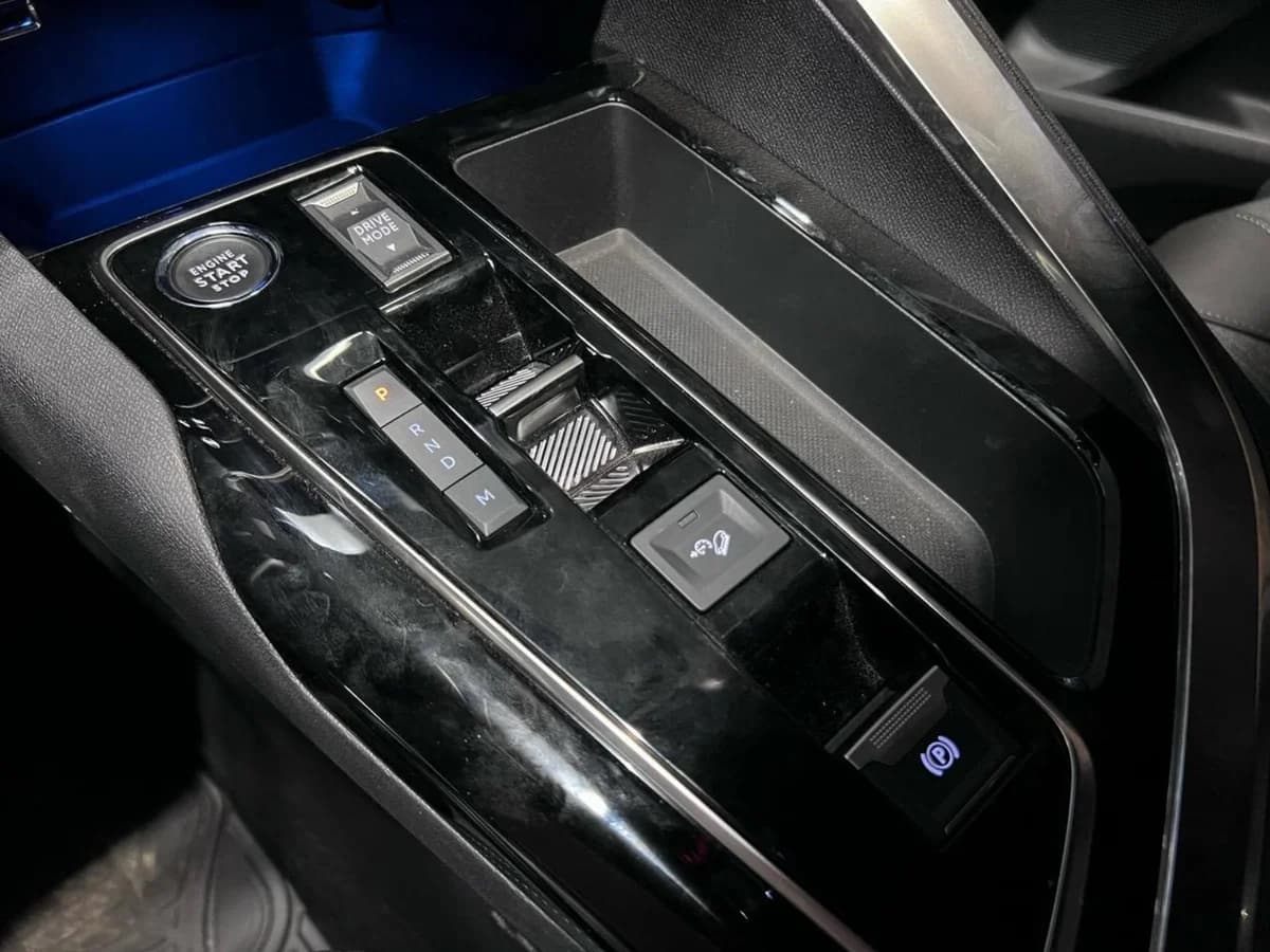 PEUGEOT 3008 ALLURE PACK THP 2024 - Imagen 12