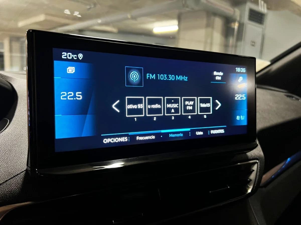PEUGEOT 3008 ALLURE AT 2023 - Imagen 7