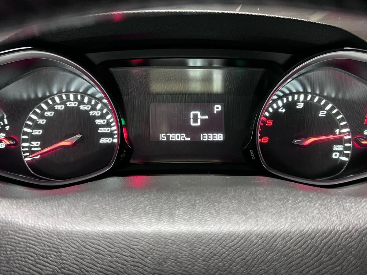PEUGEOT 308 FELINE BLUE HDI 2016 - Imagen 18