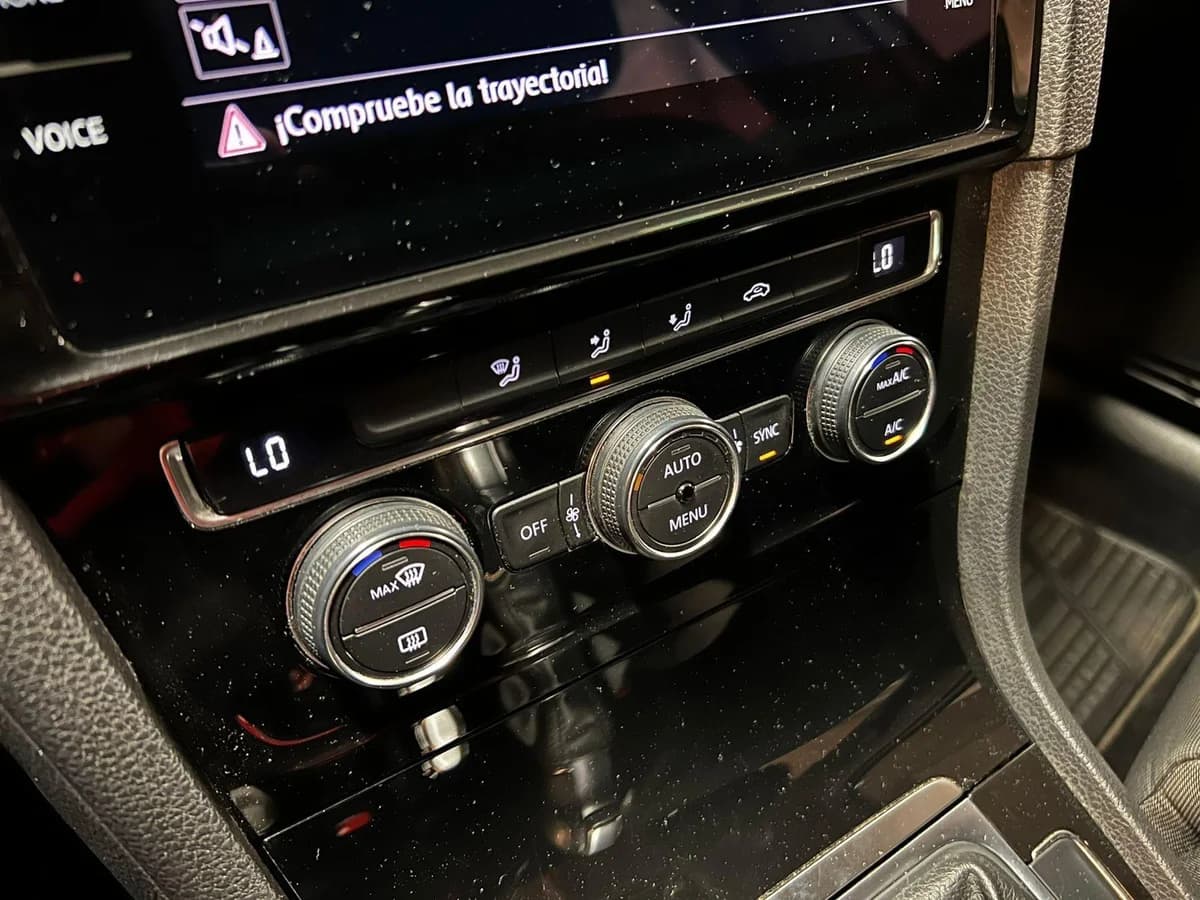 VOLKSWAGEN GOLF SPORT 1.4 2018 - Imagen 12