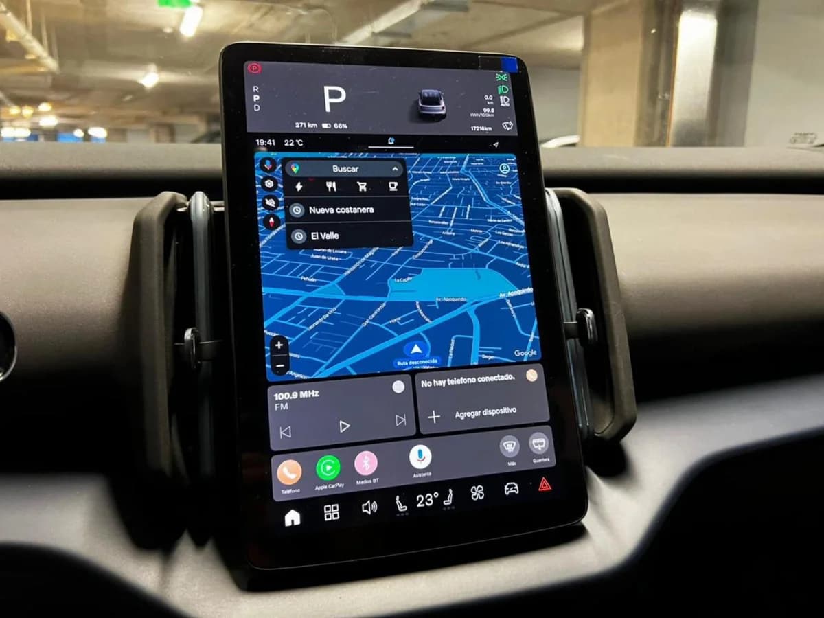 VOLVO EX30 E60 CORE 2025 - Imagen 13