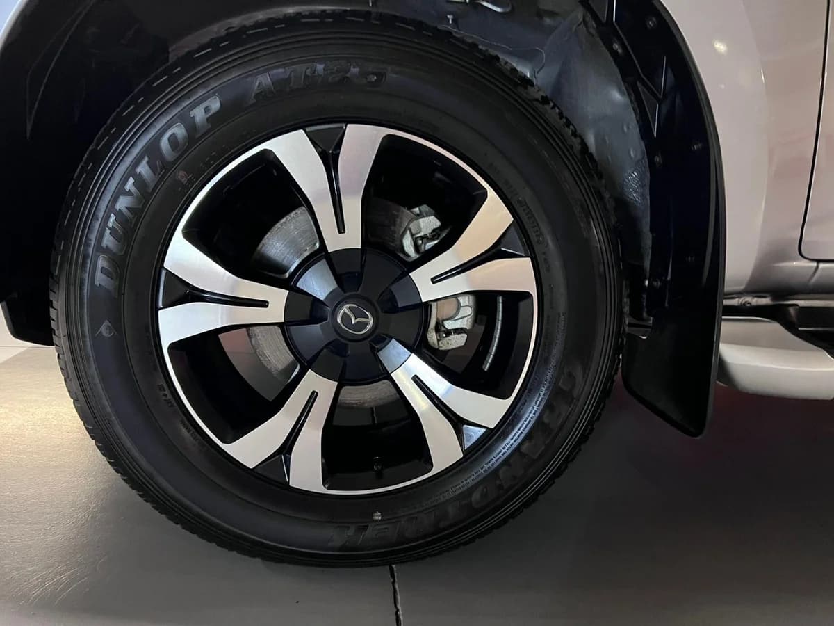MAZDA BT-50 HIGH 3.0 4WD AT 2025 - Imagen 10