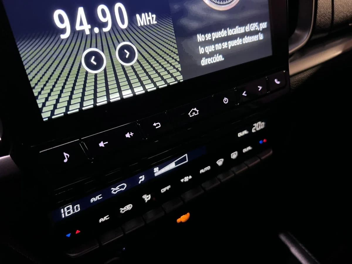 MAZDA BT-50 HIGH 3.0 4WD AT 2025 - Imagen 16
