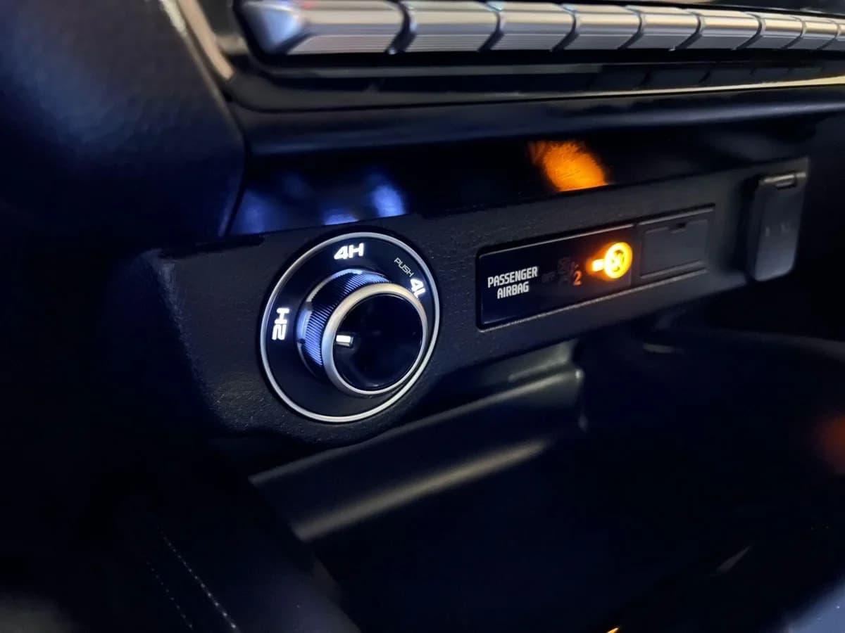 MAZDA BT-50 HIGH 3.0 4WD AT 2025 - Imagen 17