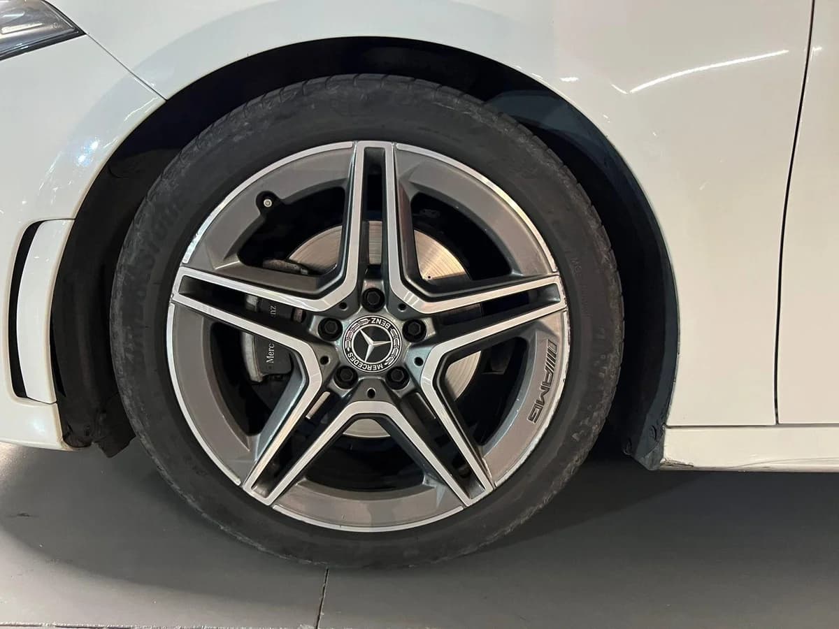 MERCEDES-BENZ A200 2021 - Imagen 11