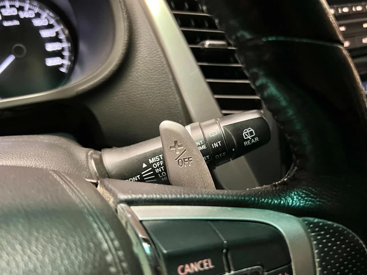MITSUBISHI MONTERO SPORT DIESEL 4X4 2018 - Imagen 6