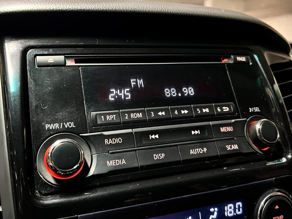 MITSUBISHI MONTERO SPORT DIESEL 4X4 2018 - Imagen 8